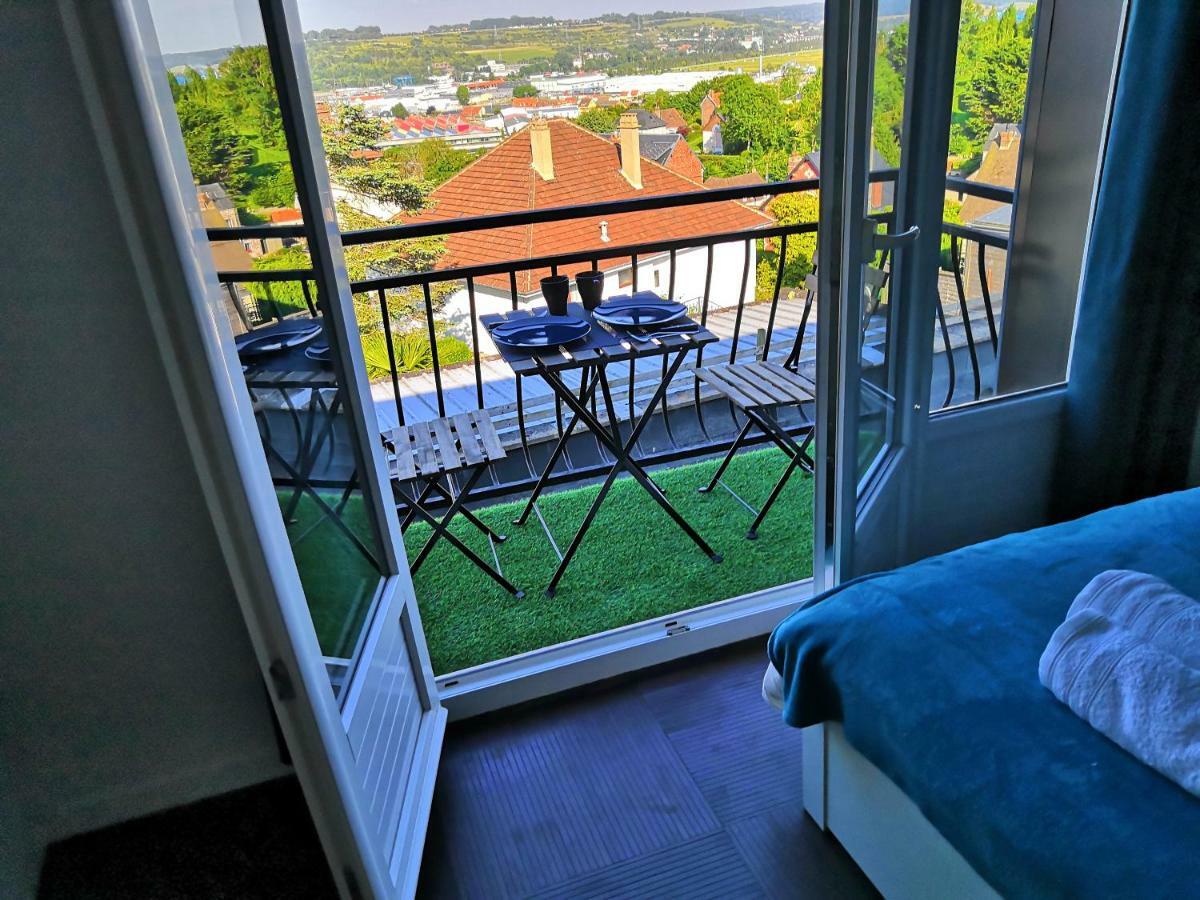 Escale Dieppe Gambetta - Appart Et Studios 2-6 Personnes Vue Ville Et Mer Exterior foto